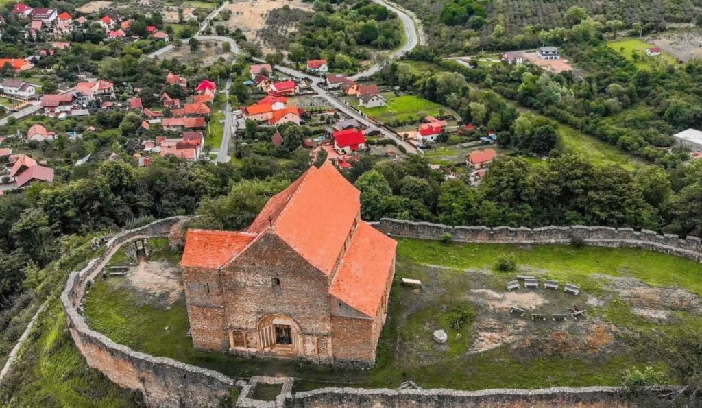 Iglesia San Miguel en Cisnădioara