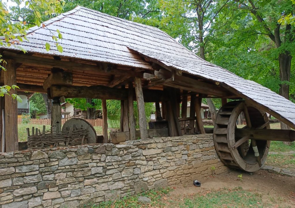 Molino en el Museo Satului Bucarest