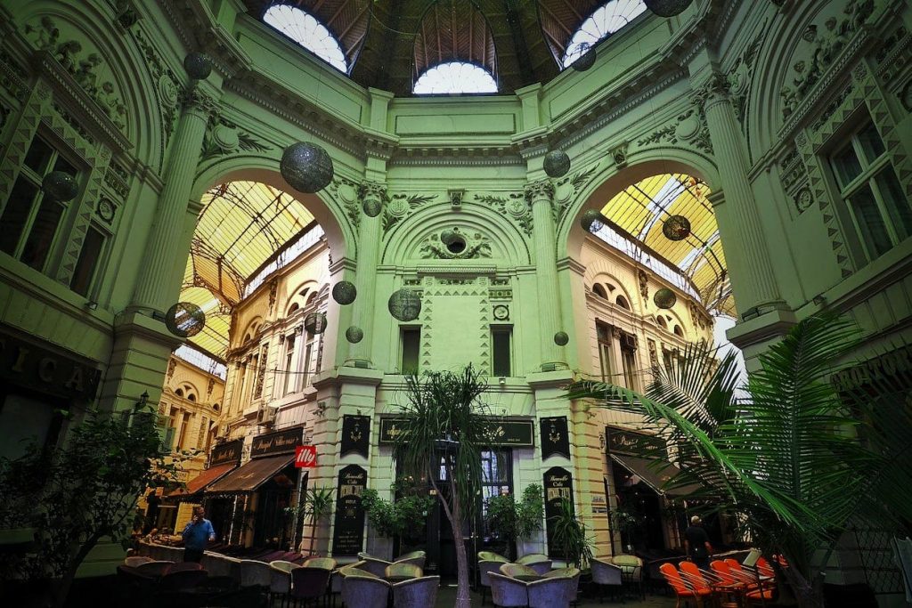 Pasaje Macca en Bucarest